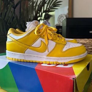 Nike Dunk yellow